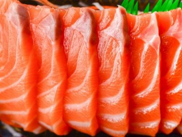 Austrian startup prints salmon in 3D. Will this fish substitute rock the market?